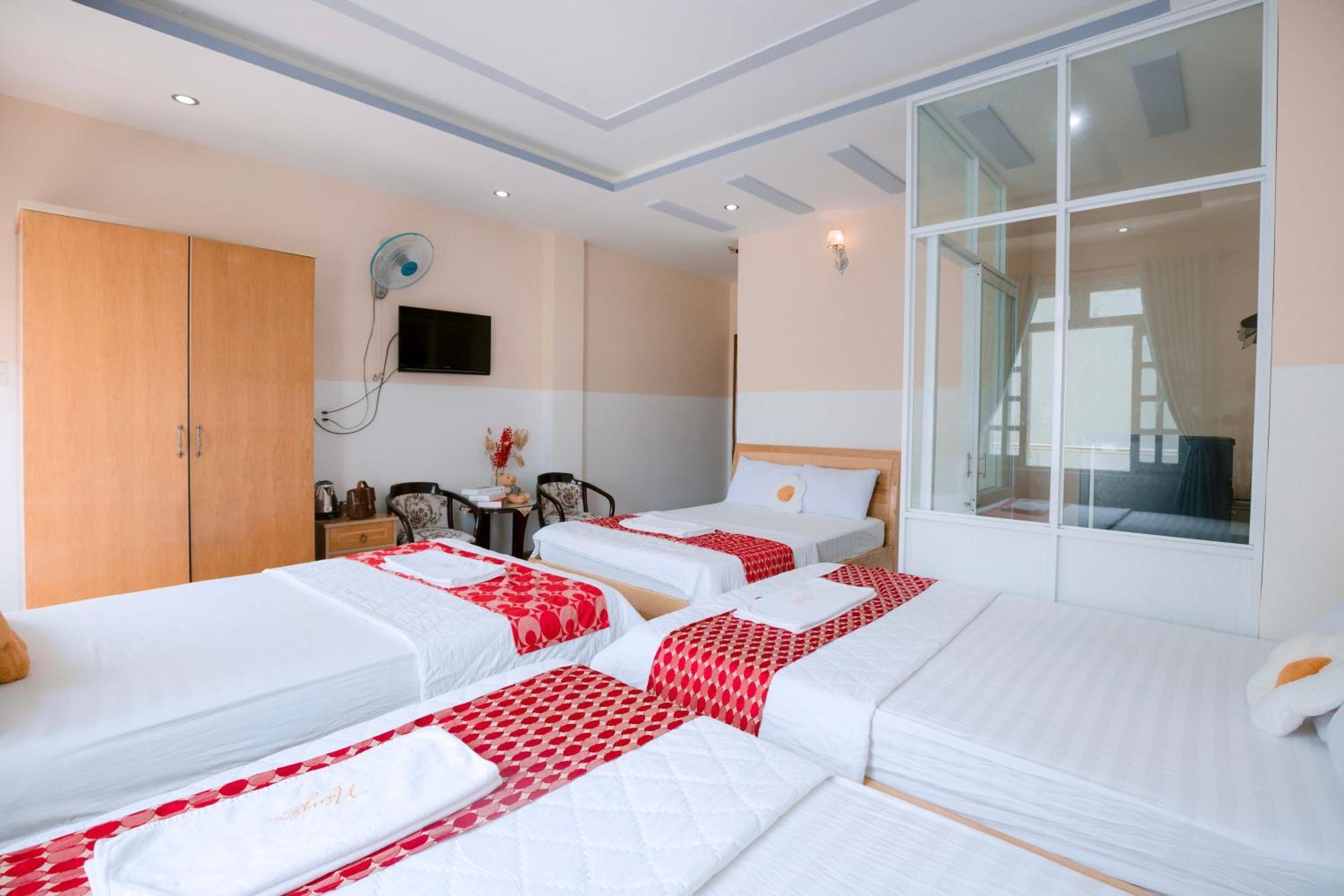 Calido Hotel Vung Tau Esterno foto